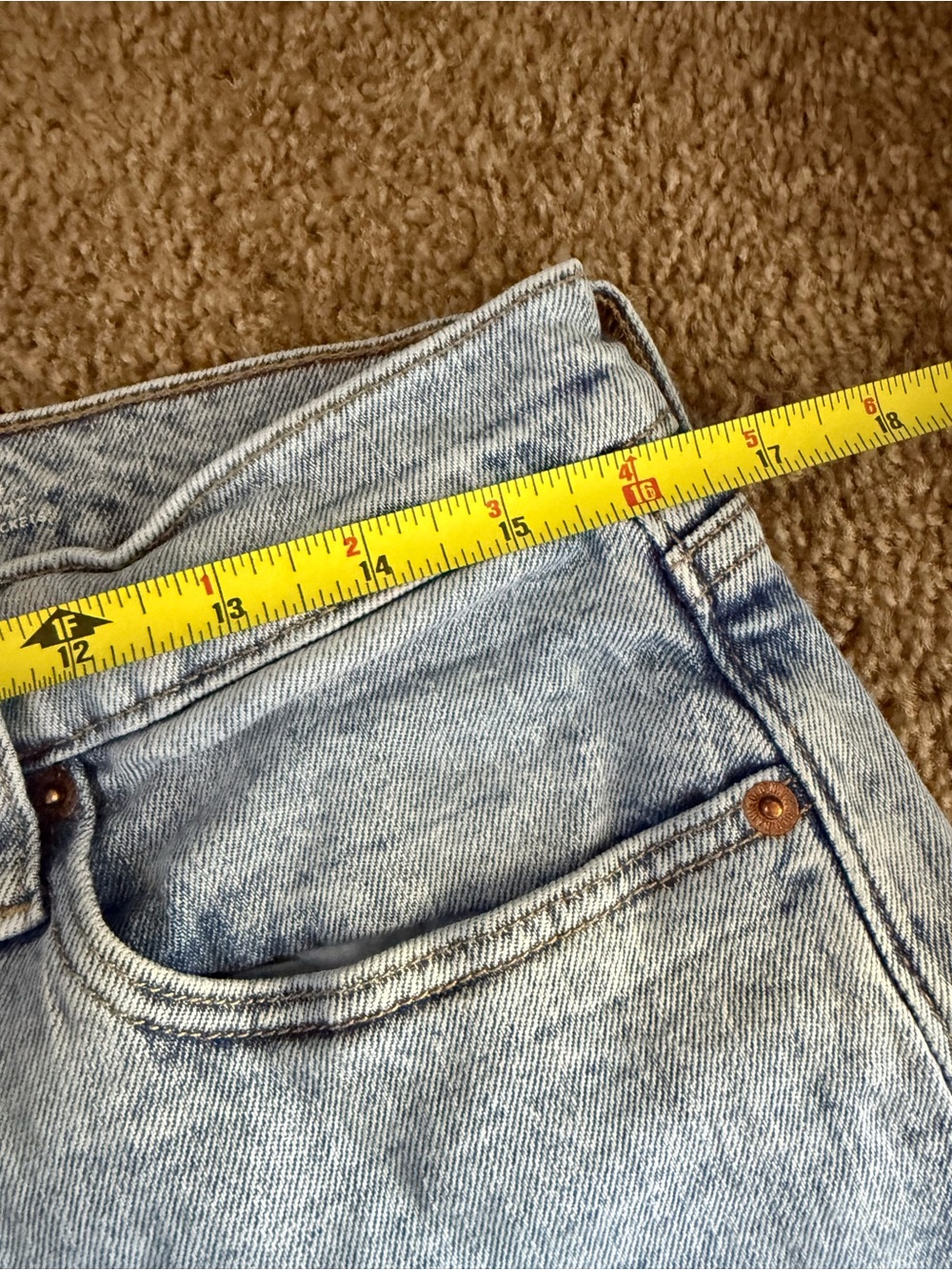 Women’s Old Navy Sky High Jeans 🩵 - Picture 5 of 7